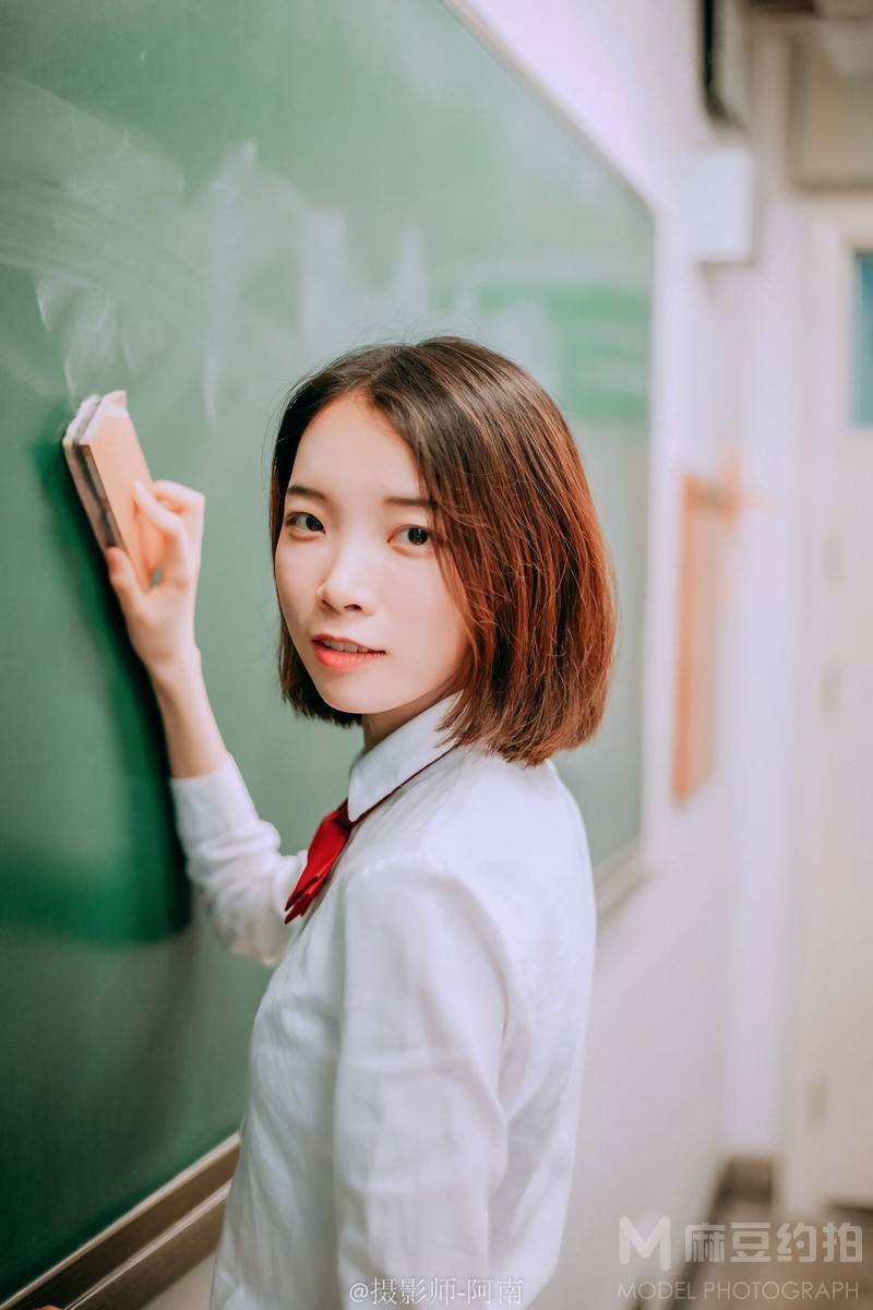校园模特