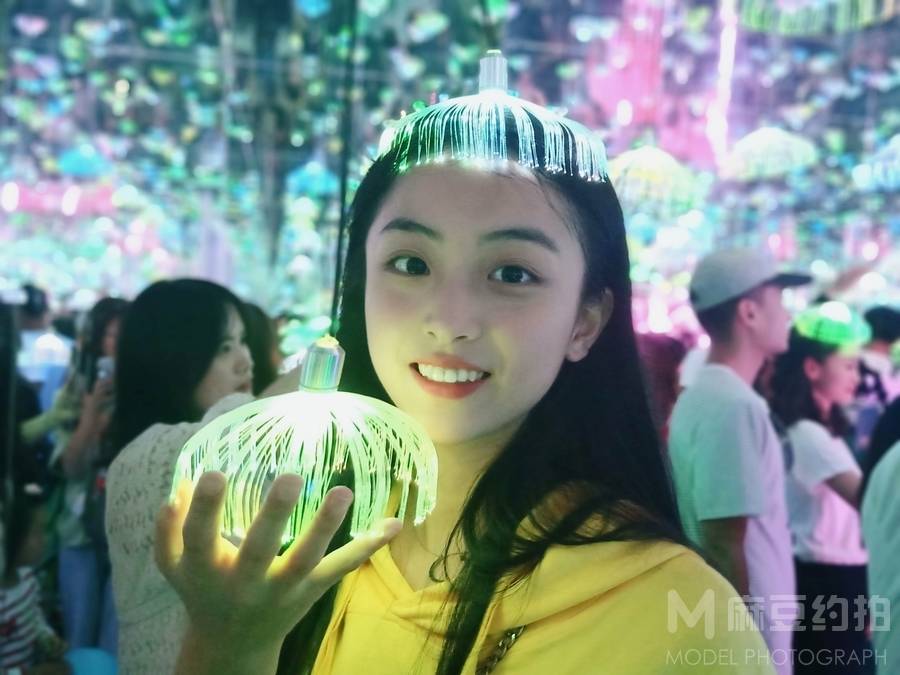 清新模特