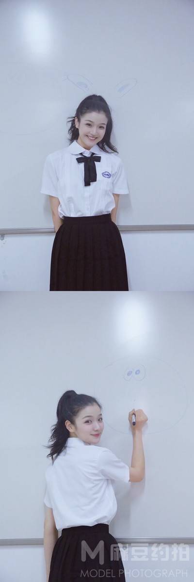 校园模特