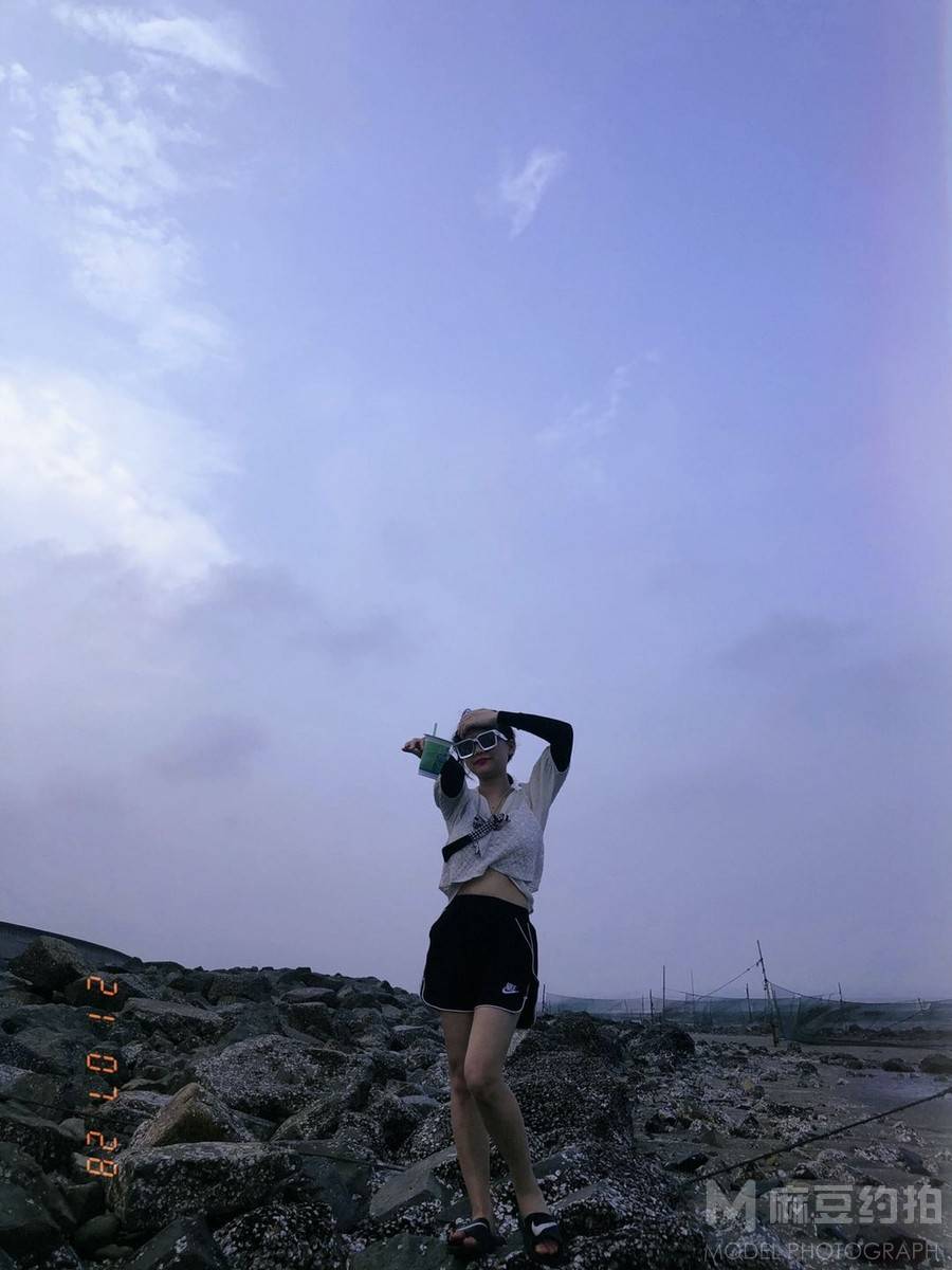 清新模特