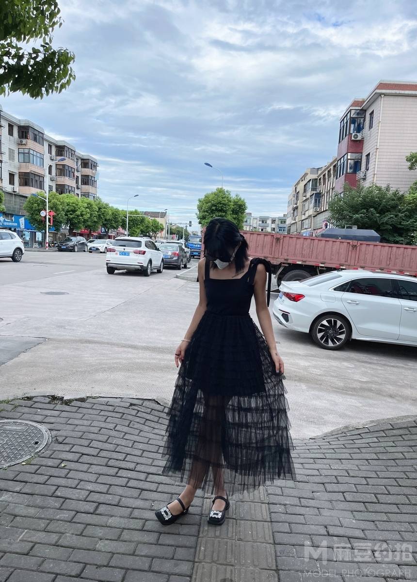 黑白模特