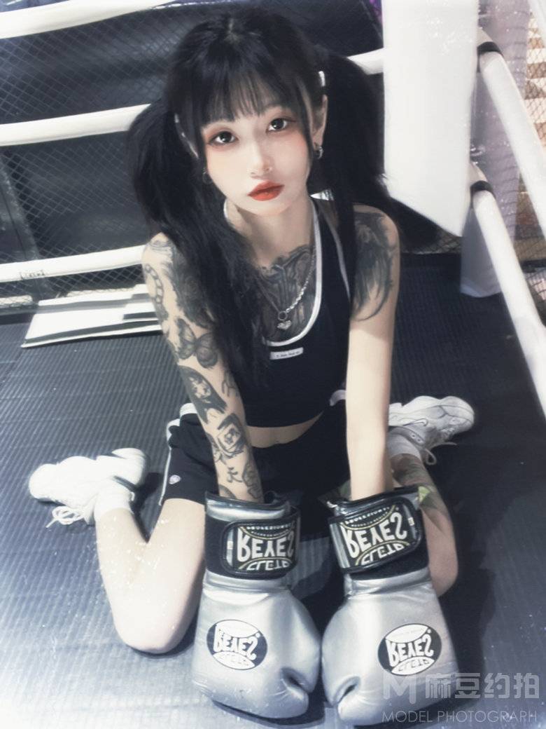 暗黑模特