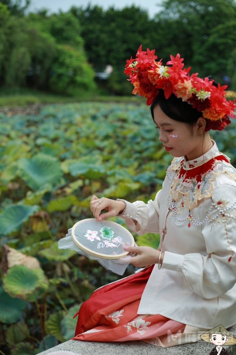 汉服模特