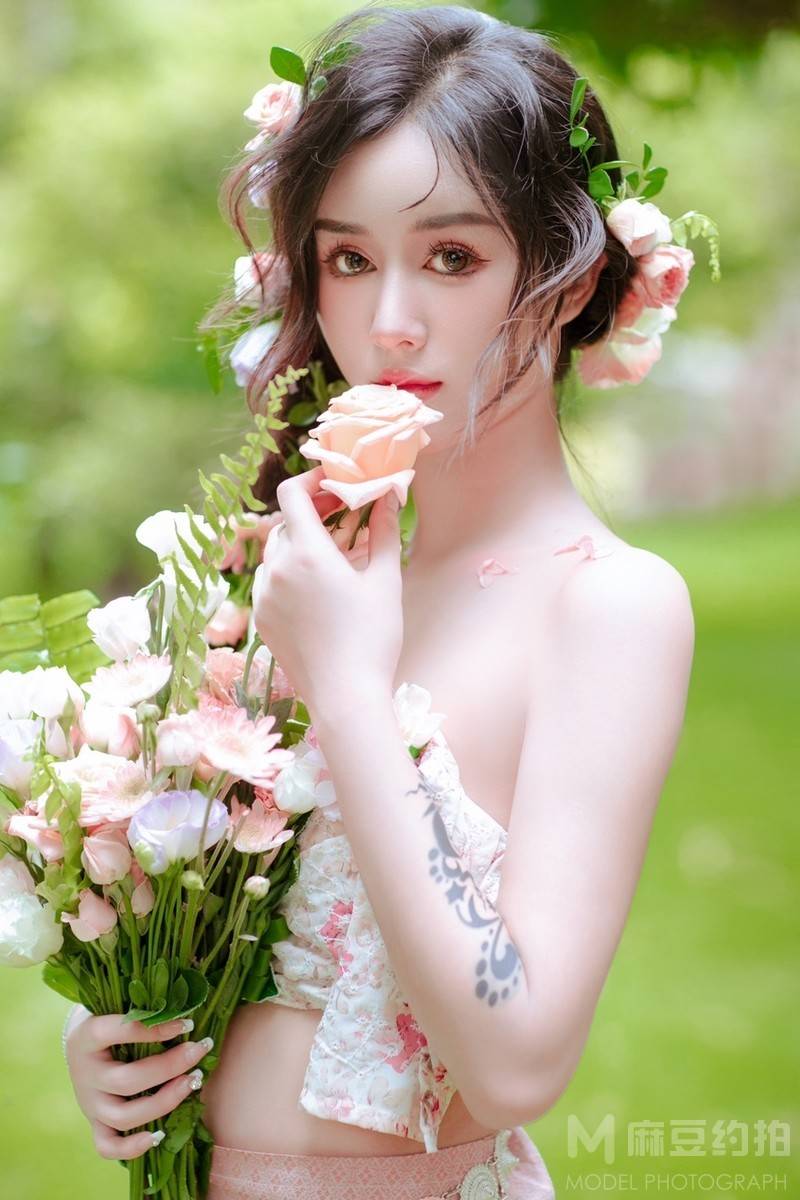 清新模特