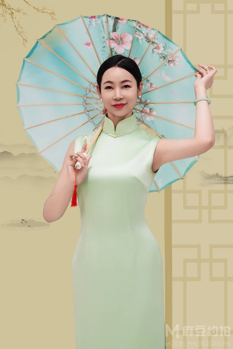 旗袍模特