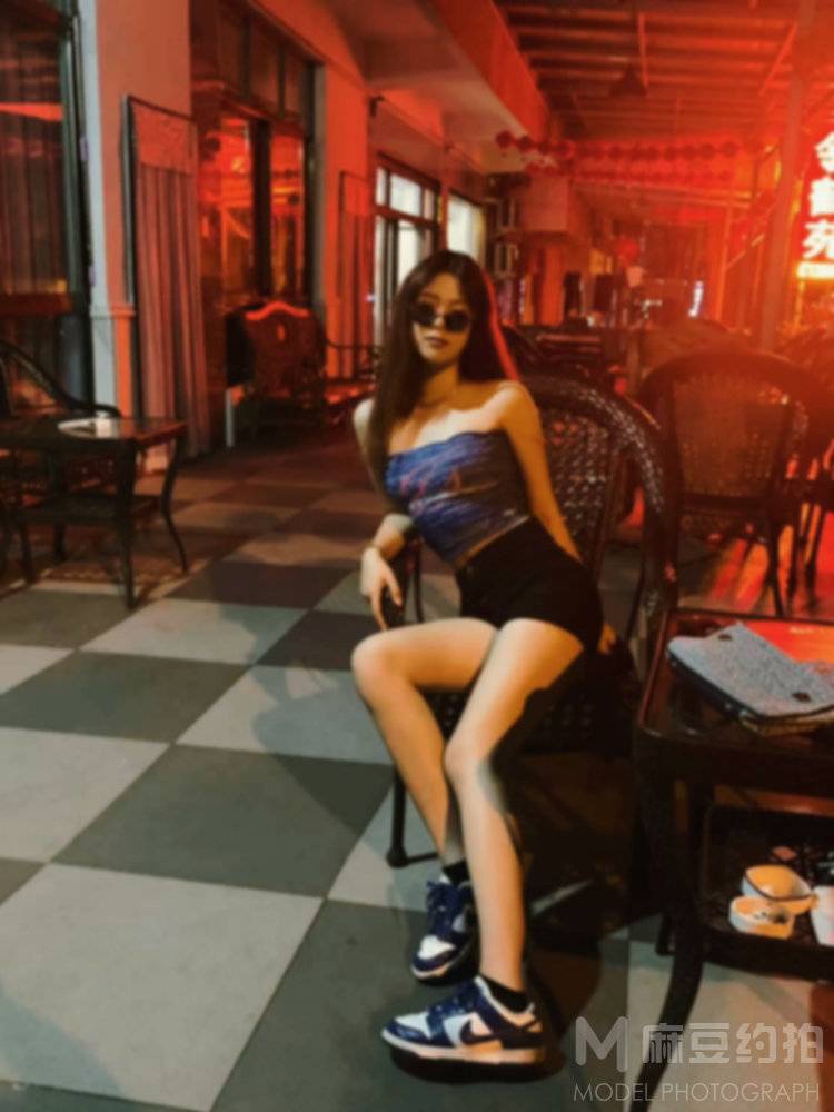 妆容模特