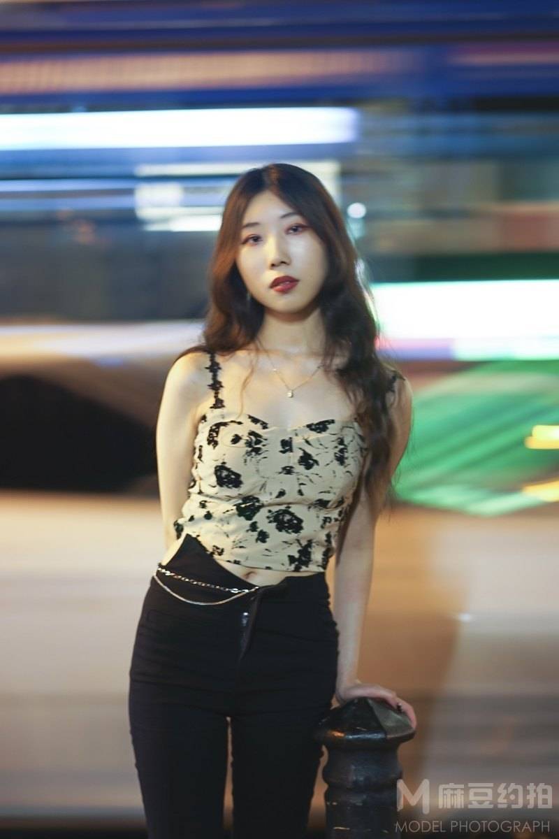 夜景模特
