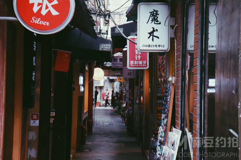 纪实模特
