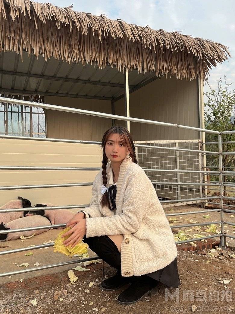 校园模特