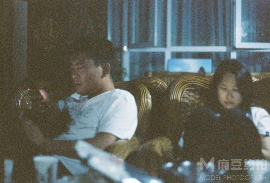 胶片模特