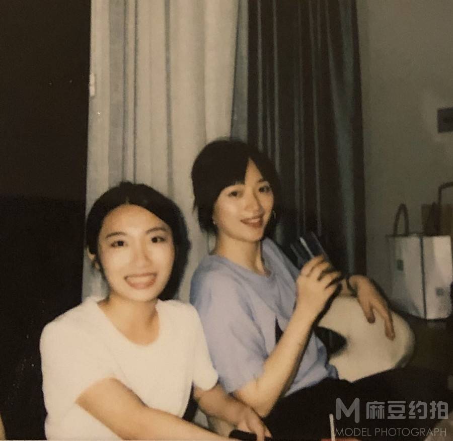 宝丽来模特