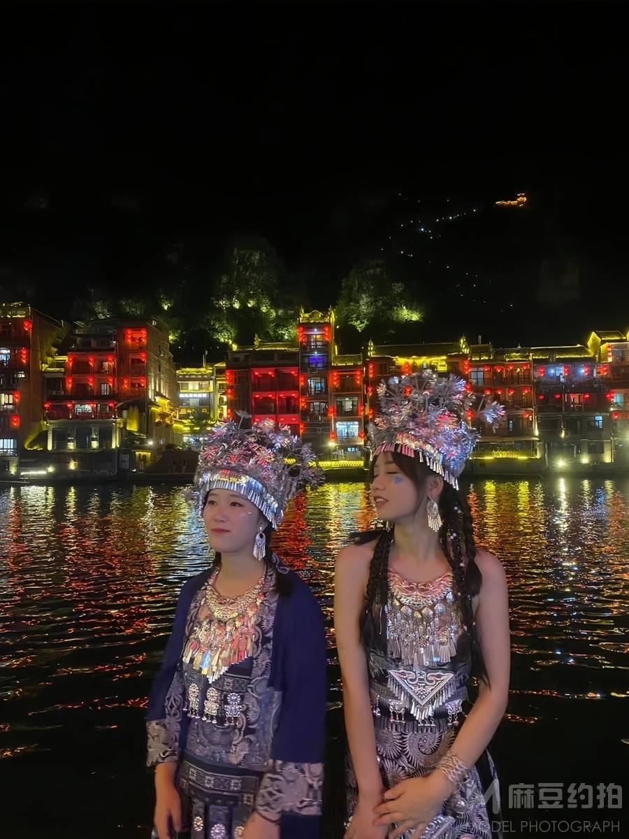 夜景模特