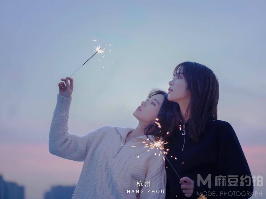 情侣模特