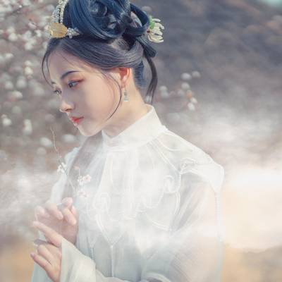 汉服模特