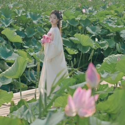 汉服模特