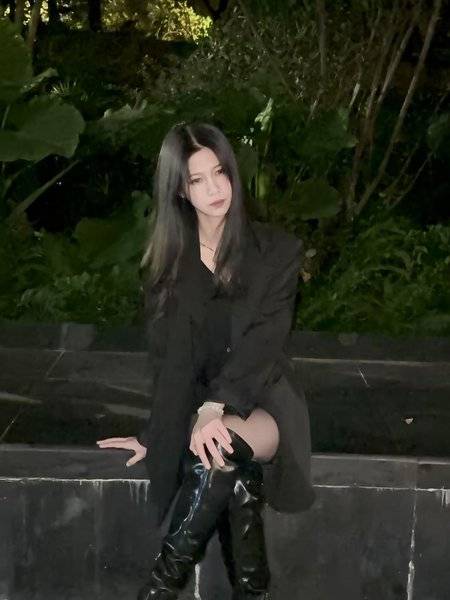 纪实模特