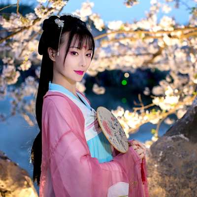 汉服模特