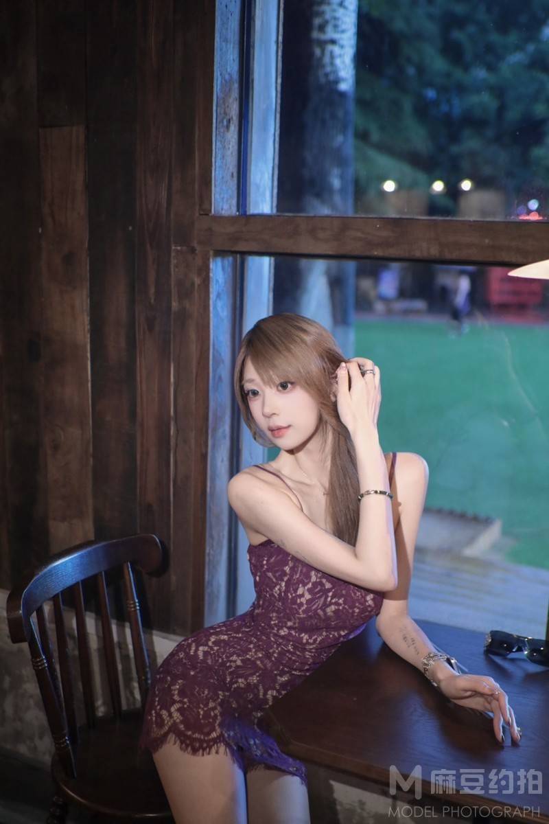 胶片模特
