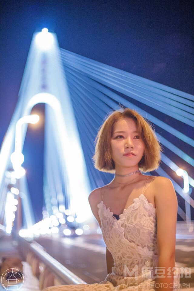 夜景模特