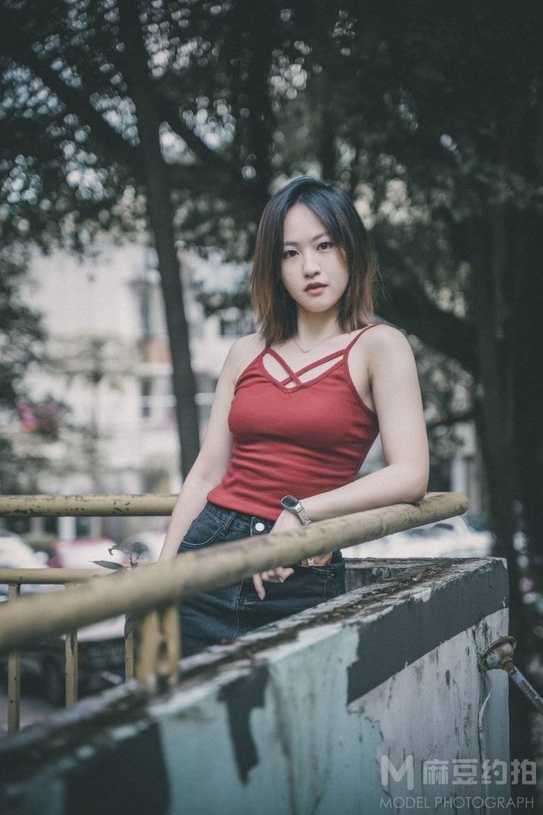 胶片模特