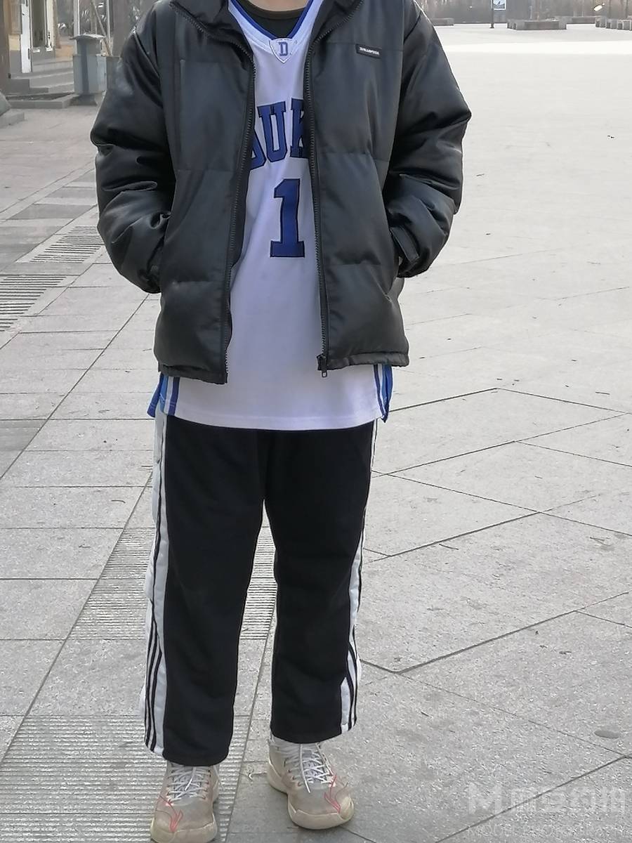 黑白模特