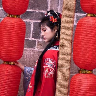 汉服模特