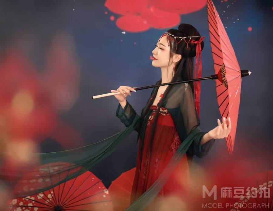 民国模特