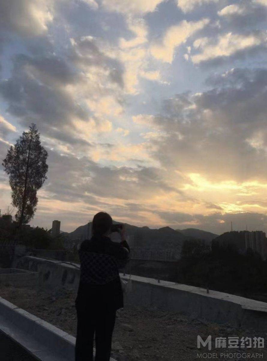 校园模特