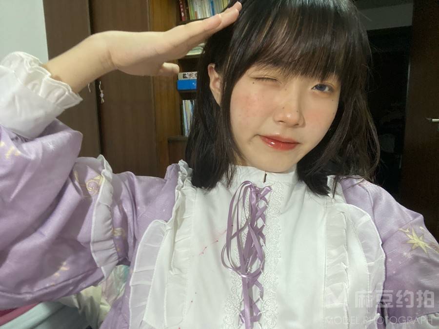 校园模特