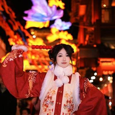 汉服模特