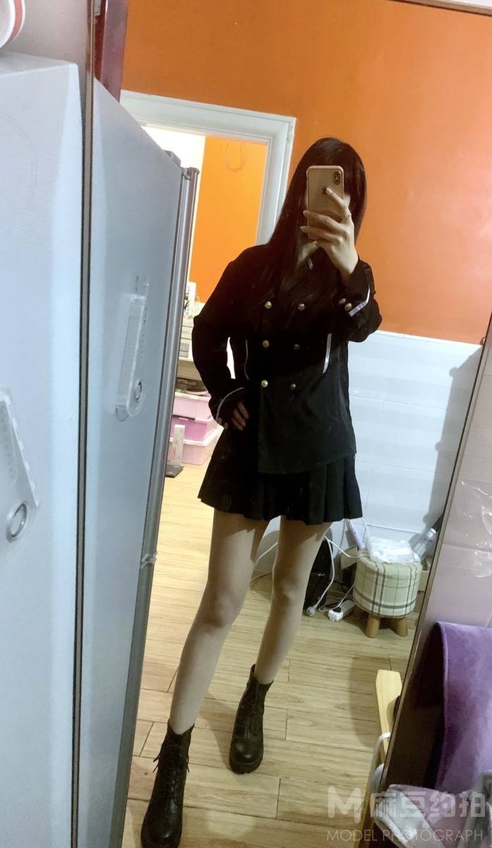 黑白模特