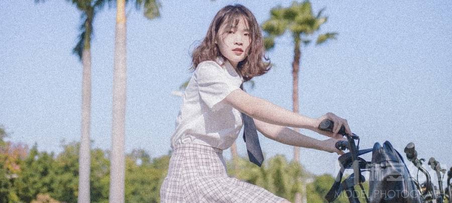 校园模特