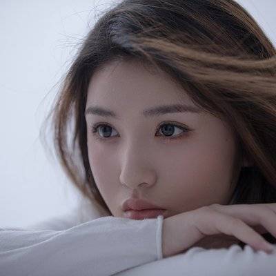 黑白模特