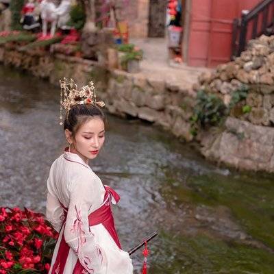汉服模特