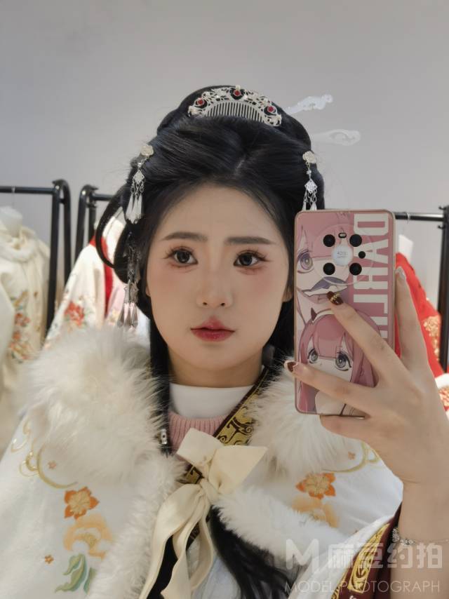 妆容模特
