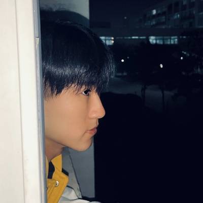 黑白模特