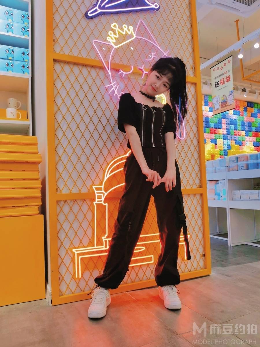 少女模特