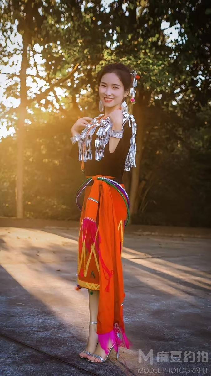 清新模特