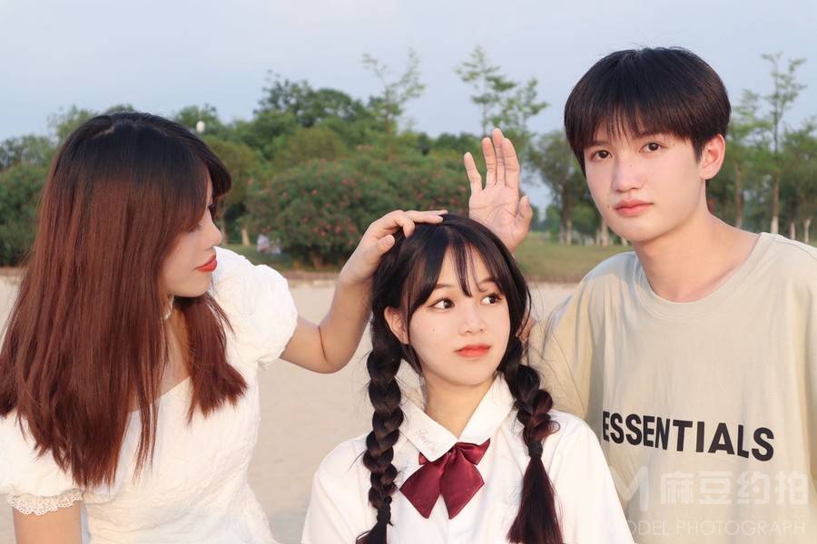 校园模特