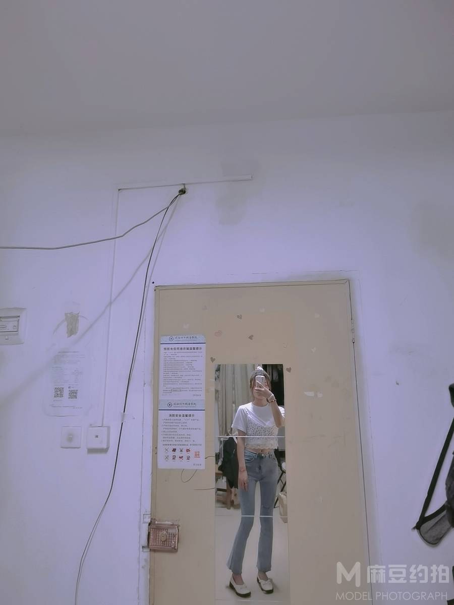 胶片模特