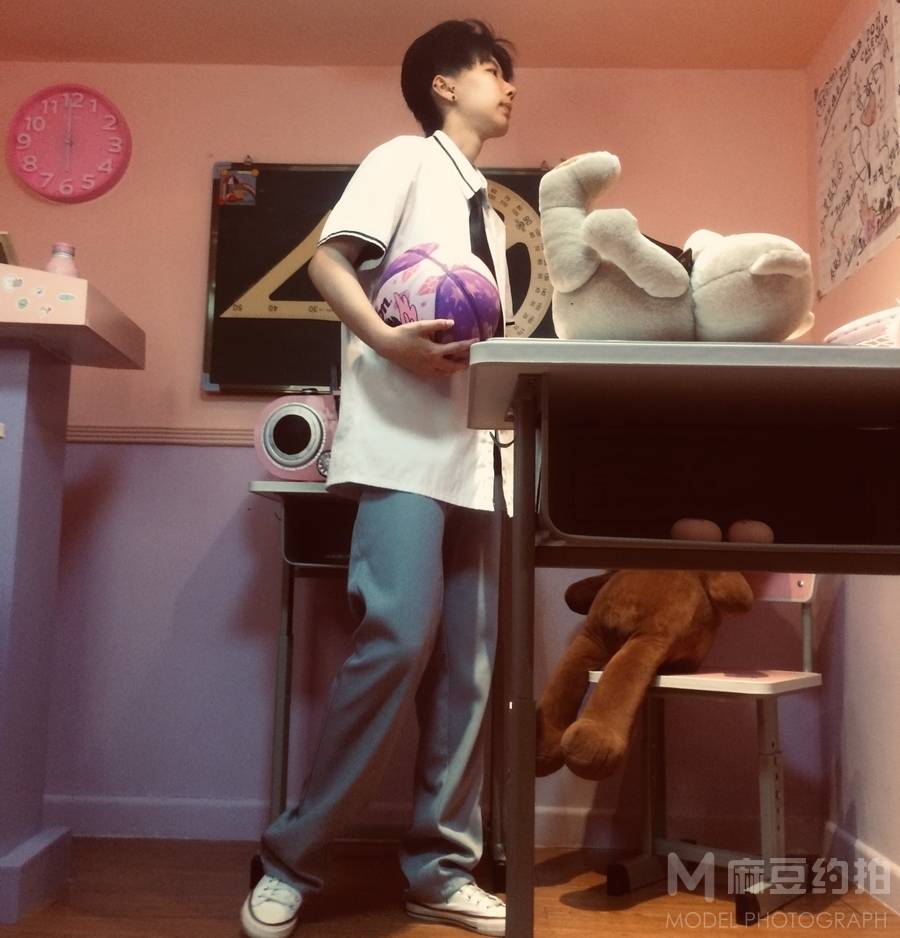 黑白模特