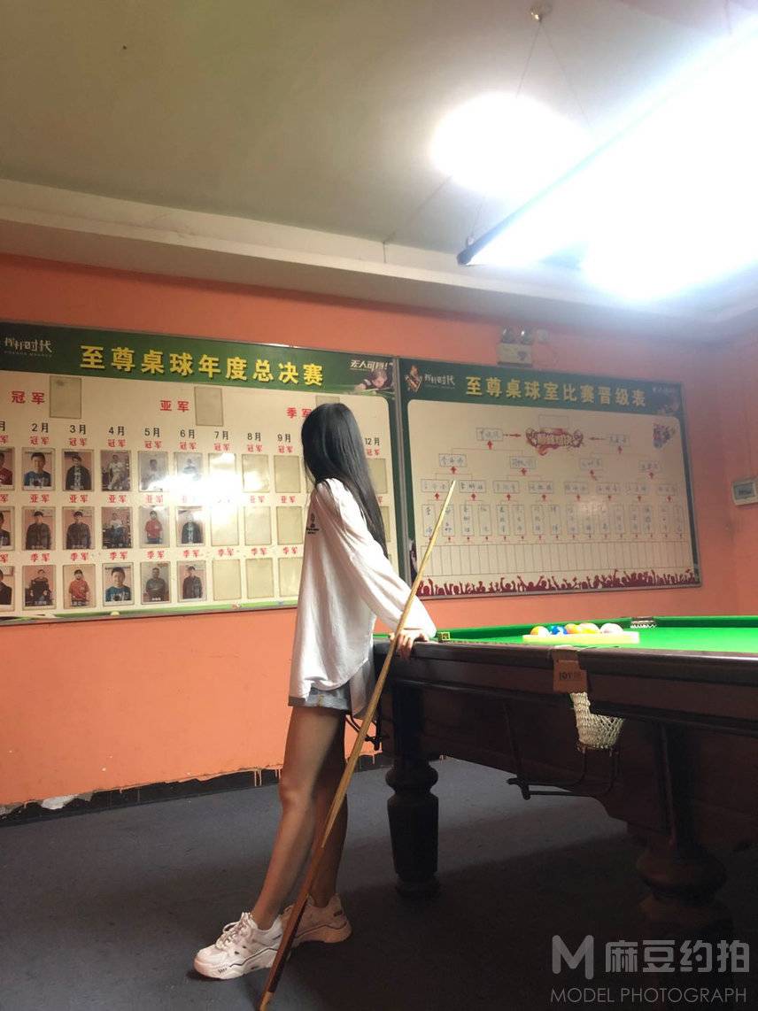 清新模特