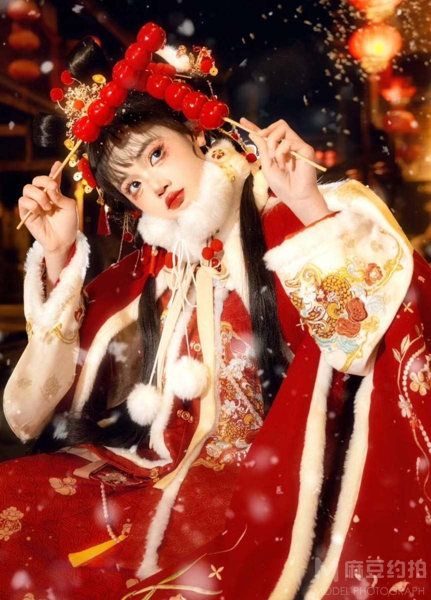 汉服模特