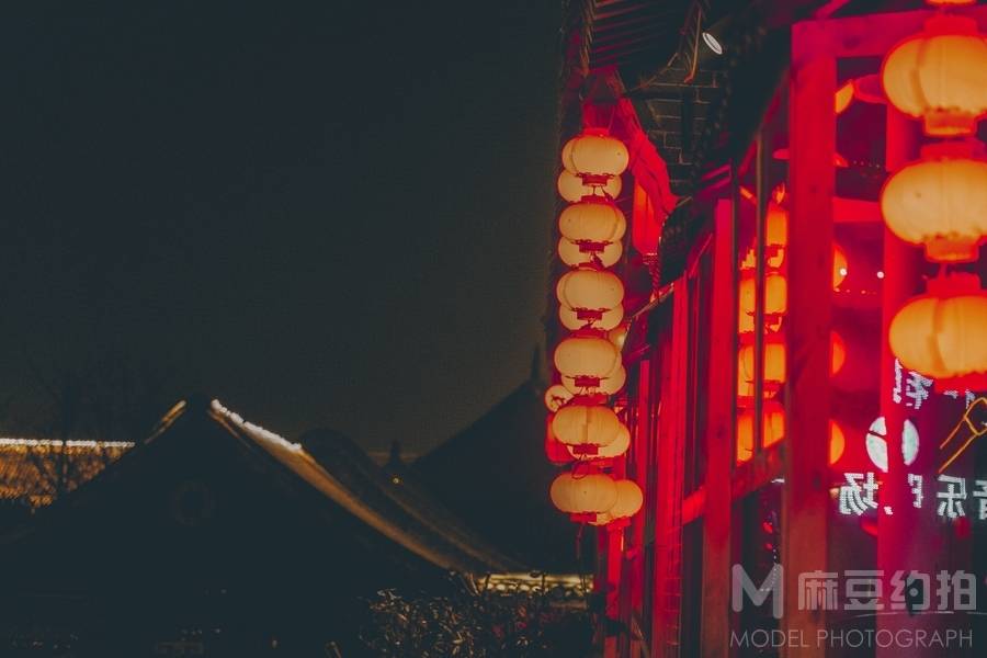夜景模特