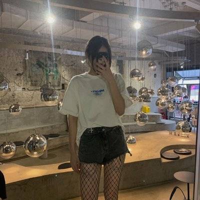 黑白模特