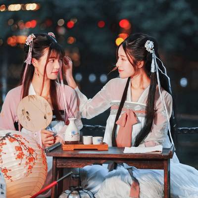 汉服模特