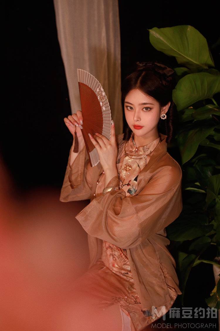 妆容模特