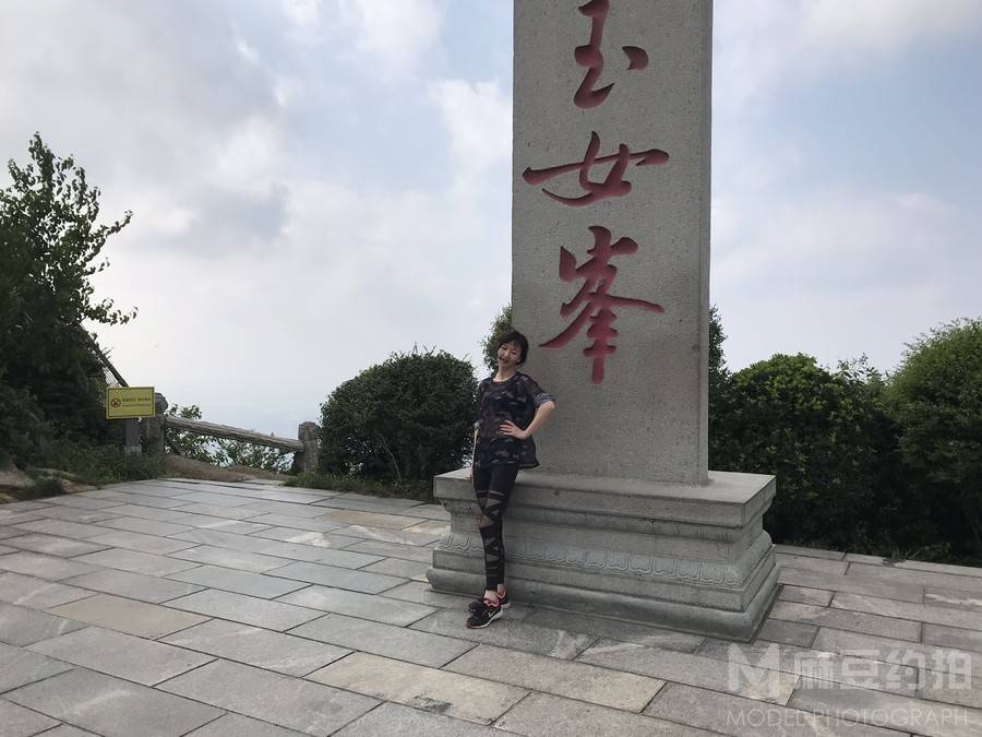 纪实模特