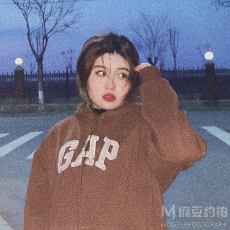 情侣模特