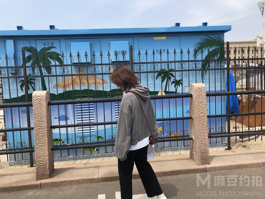 清新模特